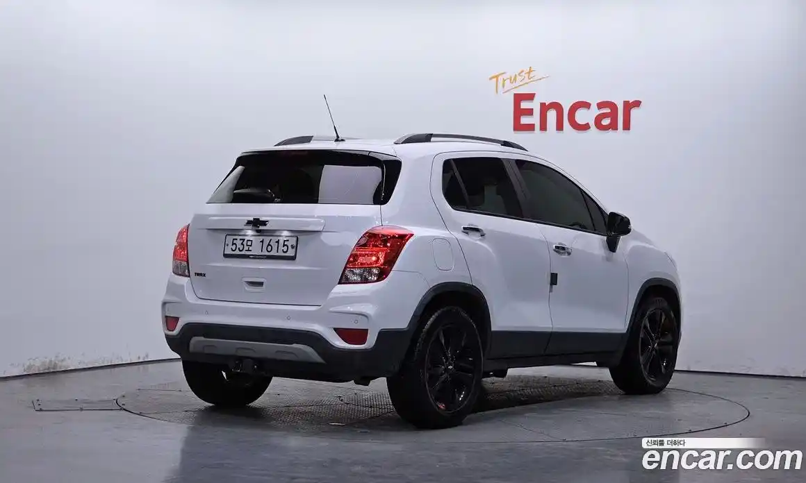 Chevrolet Trax 2019 1.4 автомат (гидро), фото 1