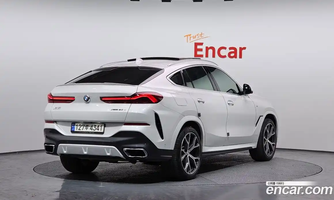 BMW X6 2021 3.0 автомат (гидро), фото 2