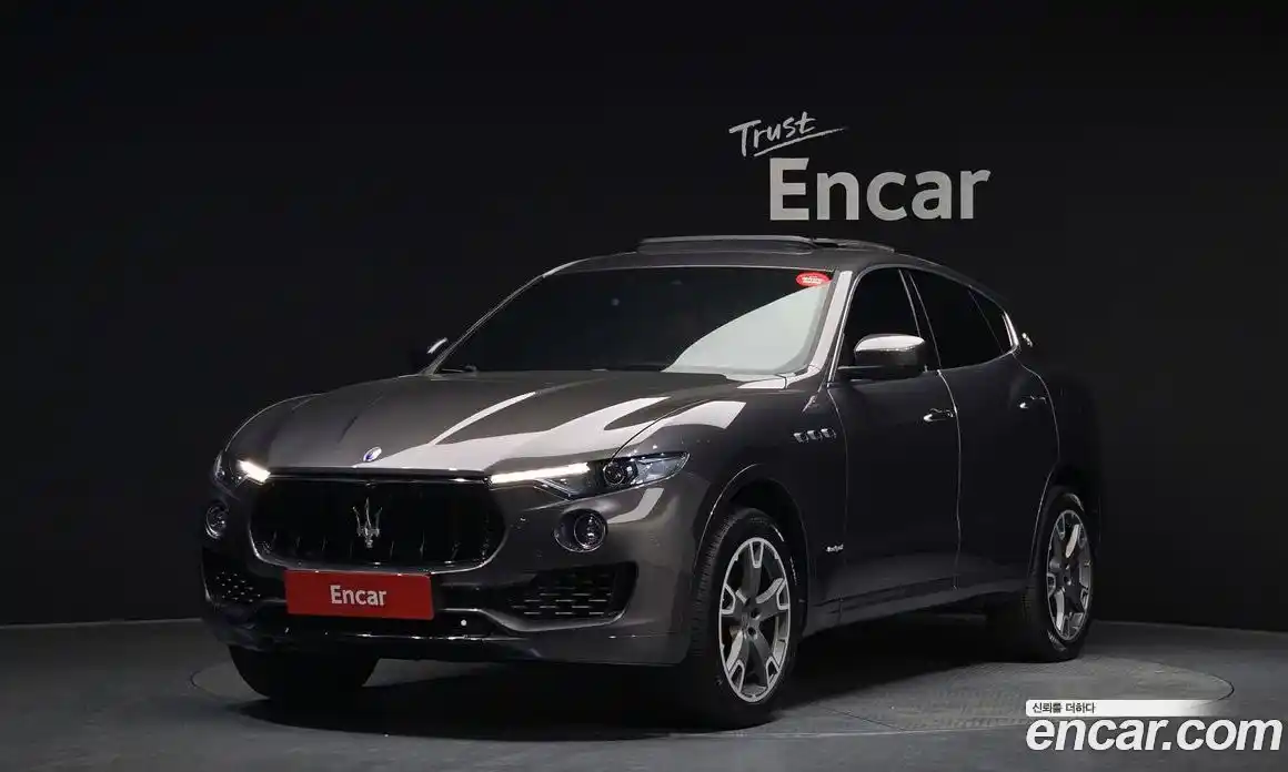 Maserati Levante 2017 3.0 гидро, фото 1
