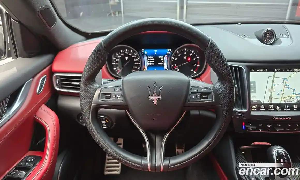 Maserati Levante 2017 3.0 гидро, фото 14