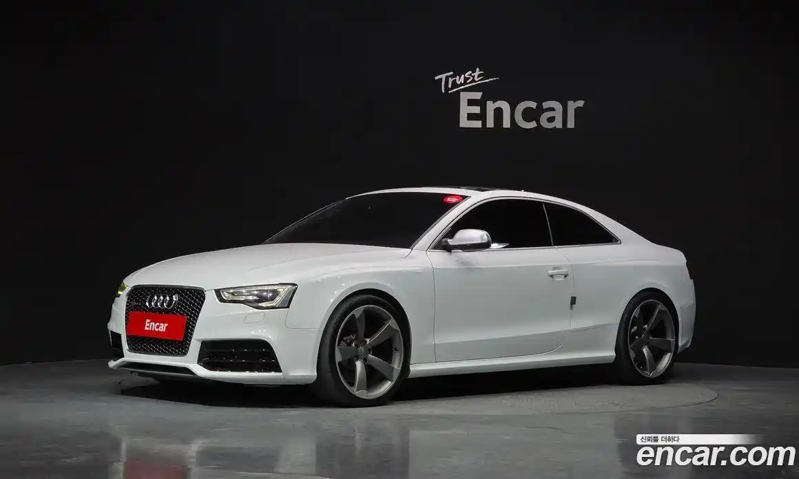 Audi RS5 2013 4.2 автомат (гидро), фото 1