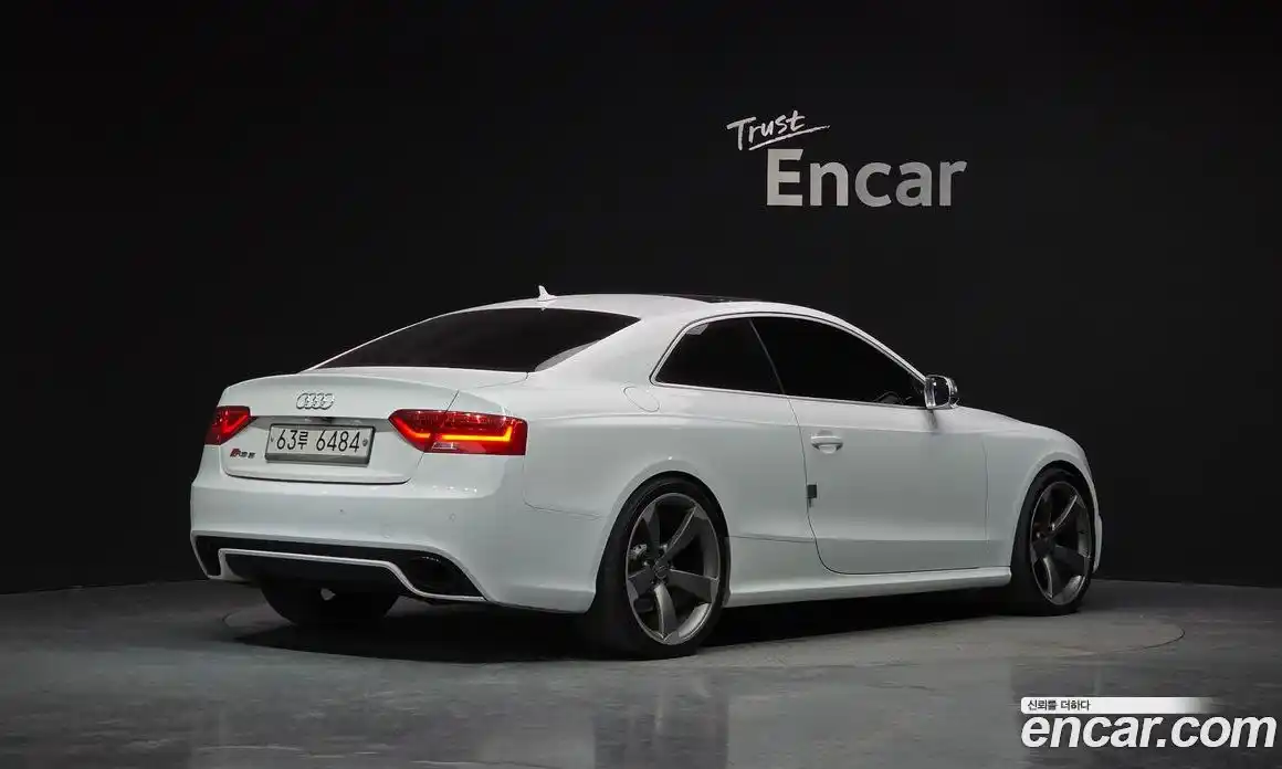 Audi RS5 2013 4.2 автомат (гидро), фото 2