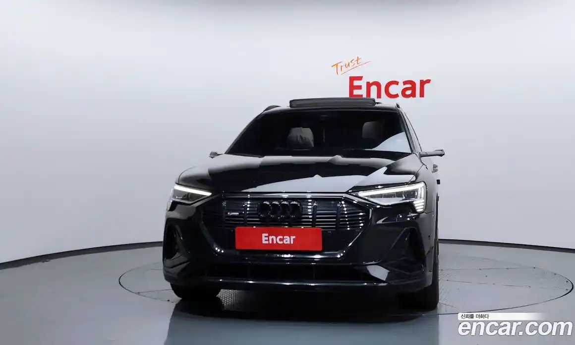 Audi e-tron 2021 0.2 автомат (гидро), фото 3