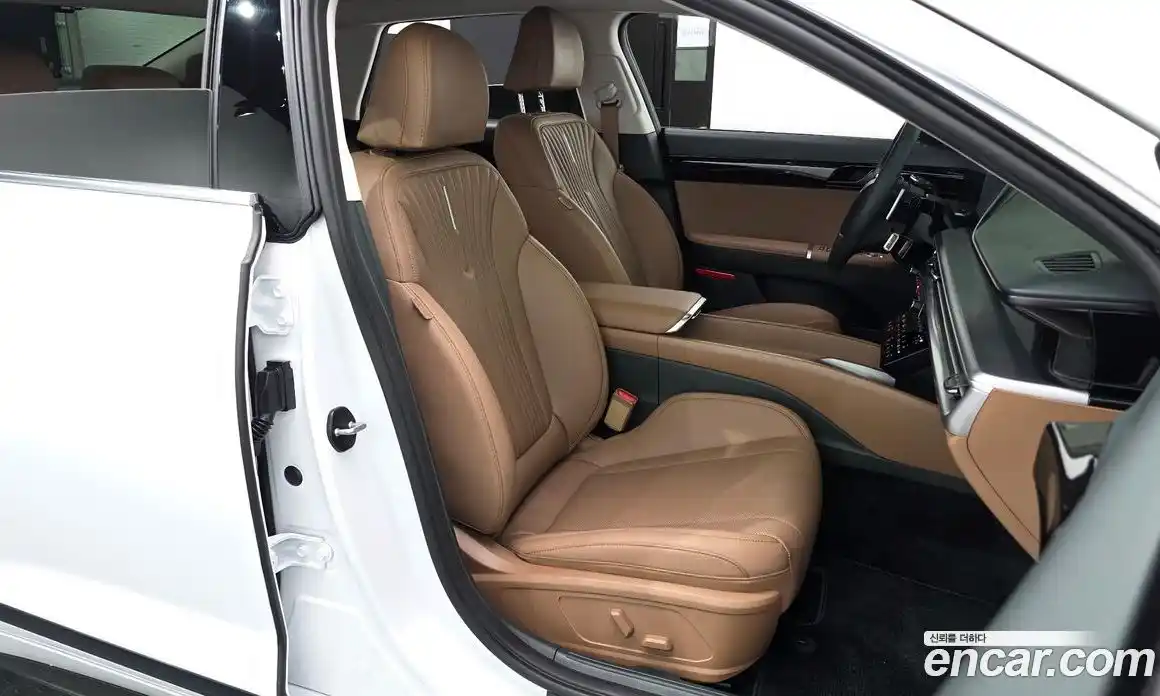 Hyundai Grandeur 2026 1.6 автомат (гидро), фото 11