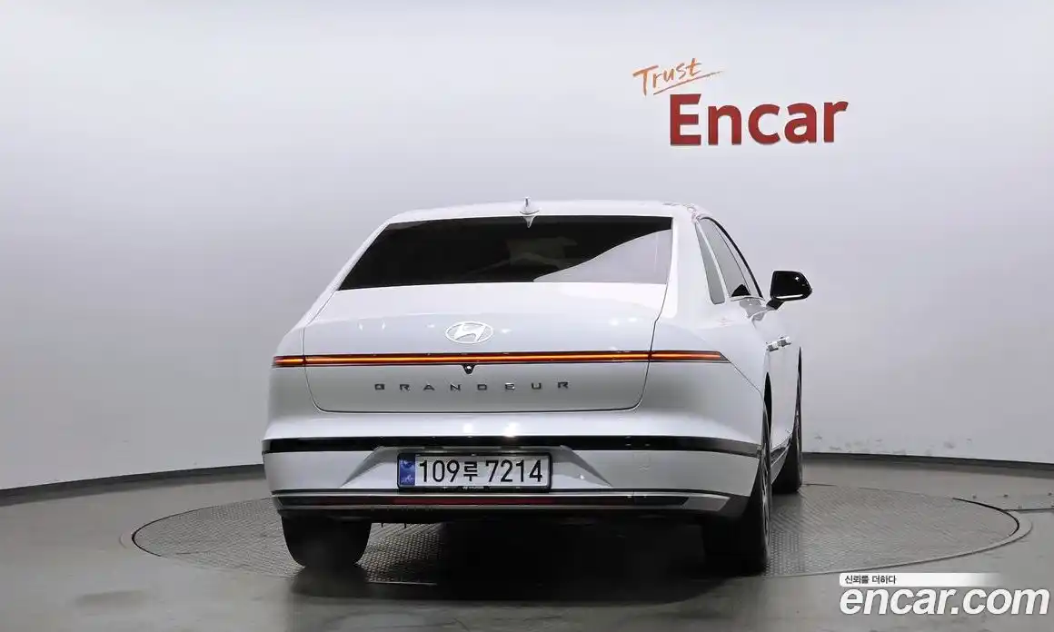 Hyundai Grandeur 2026 1.6 автомат (гидро), фото 4