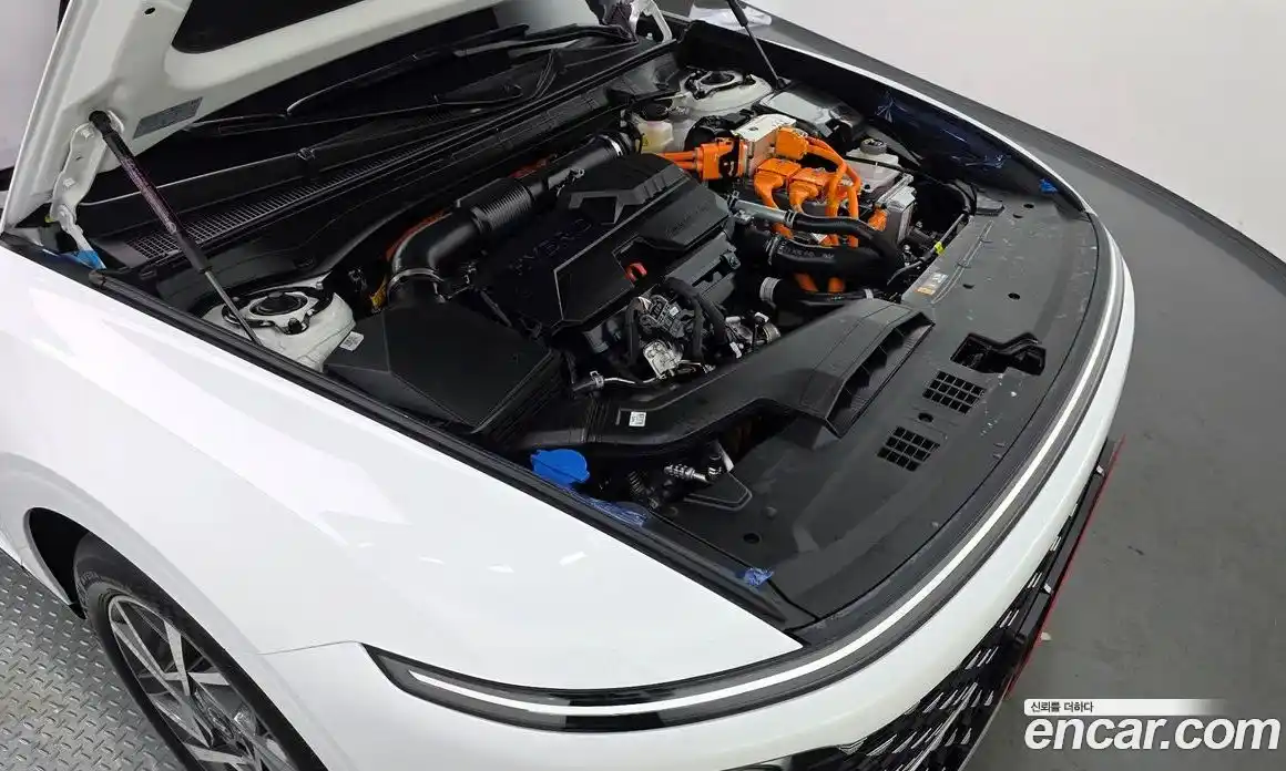 Hyundai Grandeur 2026 1.6 автомат (гидро), фото 6