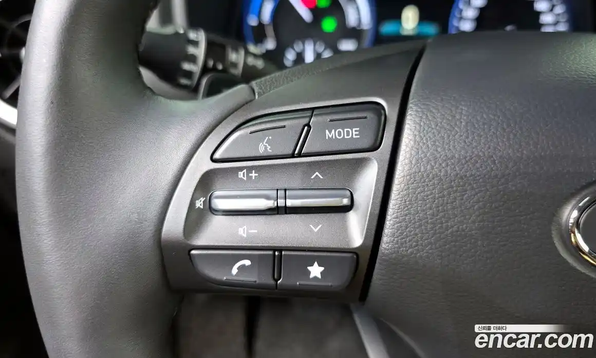 Hyundai Kona 2023 1.6 автомат (гидро), фото 29