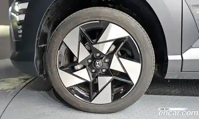 Hyundai Kona 2025 1.6 автомат (гидро), миниатюра 5