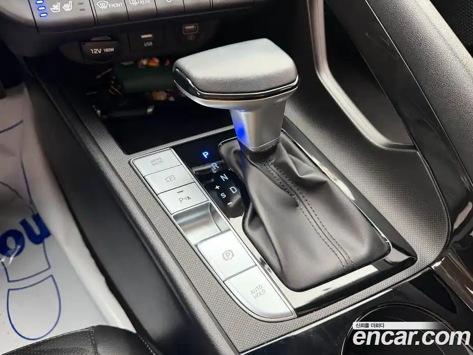 Hyundai Avante 2021 1.6 автомат (гидро), фото 9
