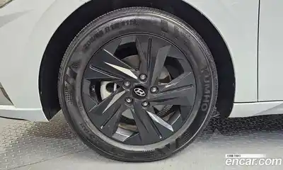 Hyundai Avante 2022 1.6 автомат (гидро), миниатюра 5