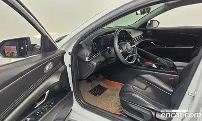 Hyundai Avante 2022 1.6 автомат (гидро), миниатюра 10