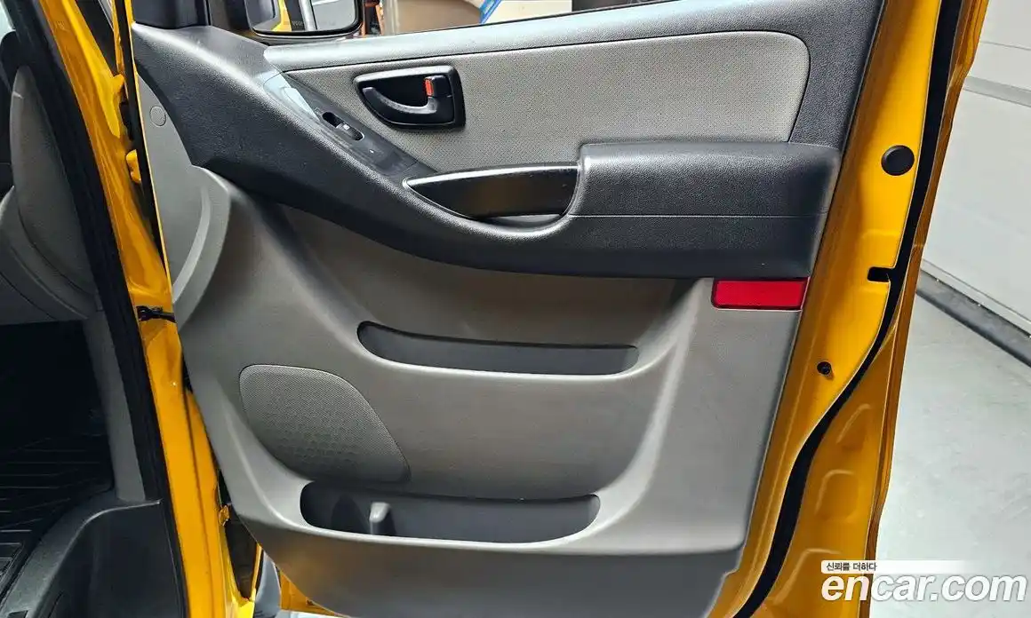Hyundai Starex 2020 2.5 автомат (гидро), фото 15