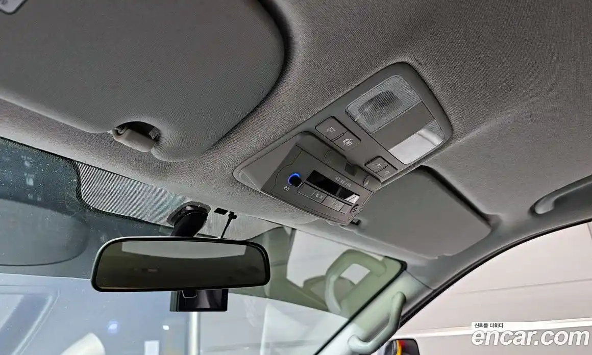 Hyundai Starex 2020 2.5 автомат (гидро), фото 22