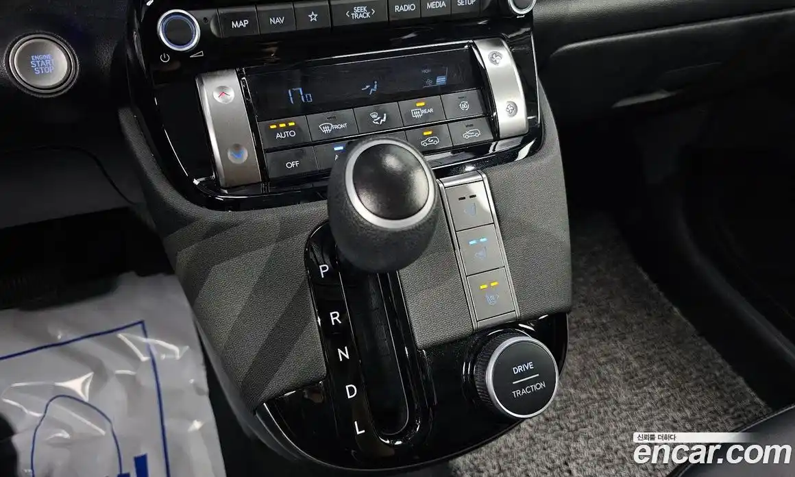 Hyundai Casper 2024 1.0 автомат (гидро), фото 12