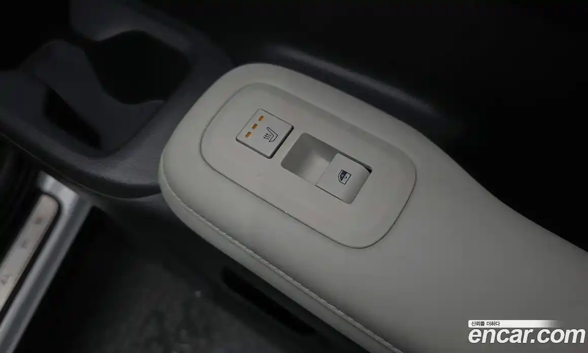 Hyundai Santa Fe 2025 1.6 автомат (гидро), фото 19