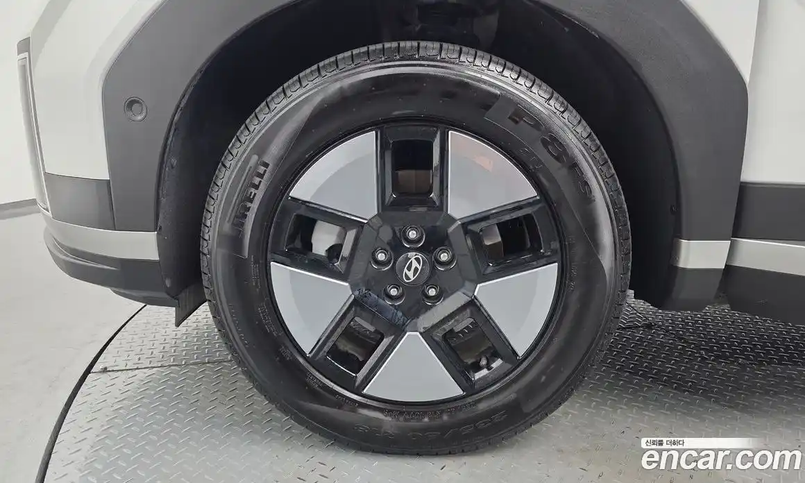 Hyundai Santa Fe 2025 1.6 автомат (гидро), фото 5