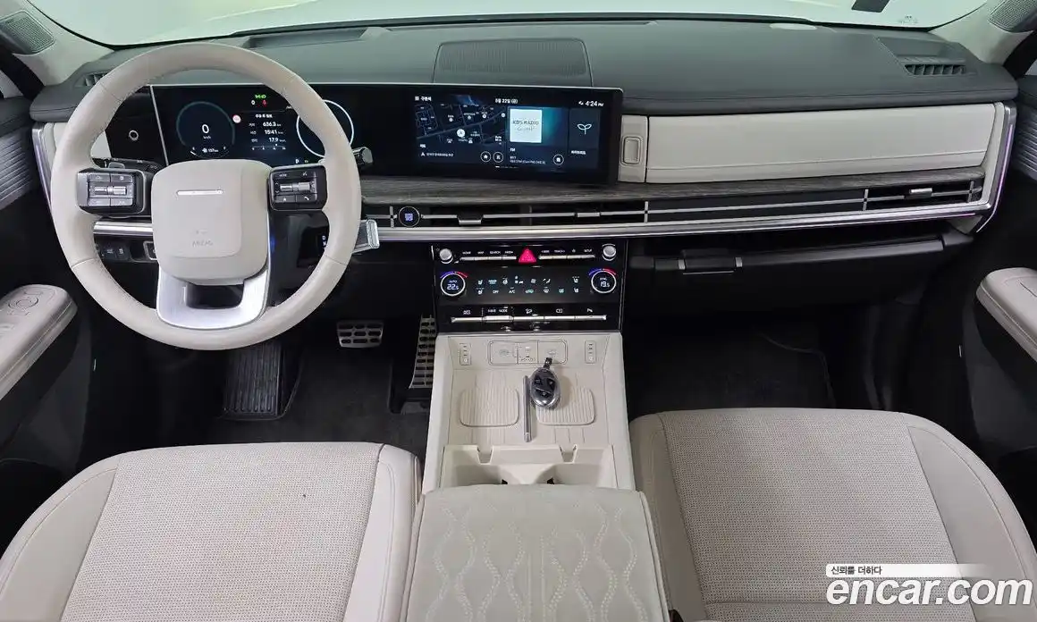 Hyundai Santa Fe 2025 1.6 автомат (гидро), фото 7
