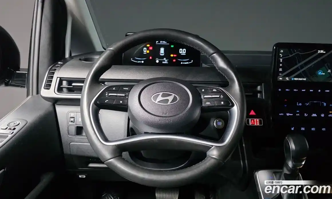 Hyundai Staria 2024 2.2 автомат (гидро), фото 20