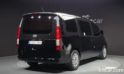 Hyundai Staria 2024 2.2 автомат (гидро), миниатюра 2