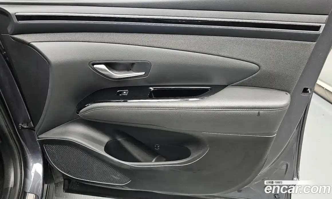 Hyundai Tucson 2023 1.6 автомат (гидро), фото 14
