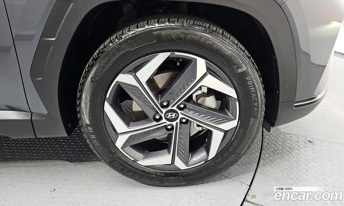 Hyundai Tucson 2023 1.6 автомат (гидро), фото 7