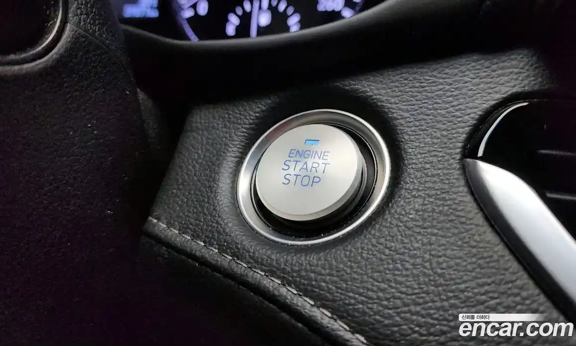 Hyundai Grandeur 2018 2.4 автомат (гидро), фото 17