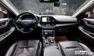 Hyundai Grandeur 2018 2.4 автомат (гидро), миниатюра 7