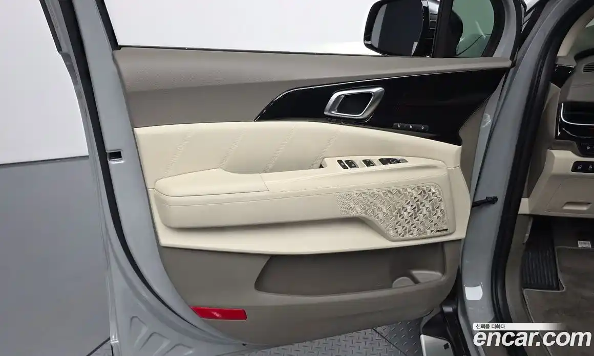 Kia Carnival 2024 3.5 автомат (гидро), фото 14