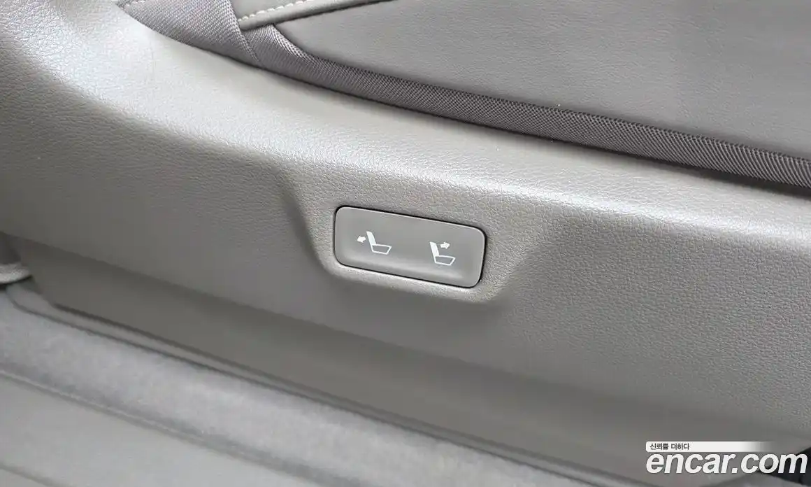 Kia Carnival 2024 3.5 автомат (гидро), фото 32