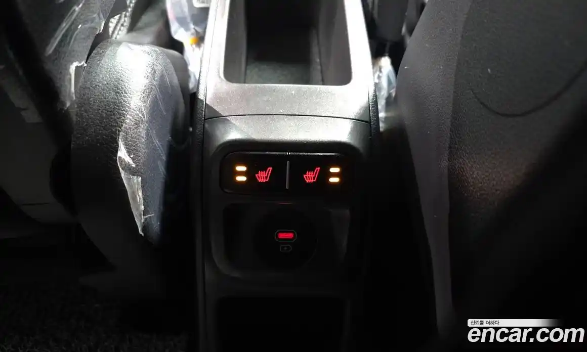 Kia Ray 2024 1.0 автомат (гидро), фото 27
