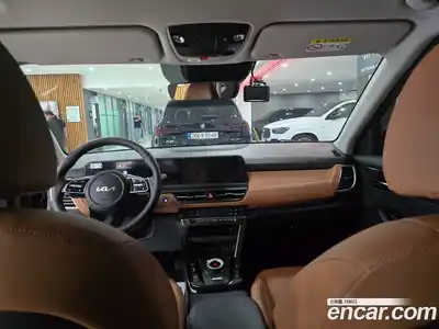 Kia Seltos 2023 1.6 автомат (гидро), миниатюра 7