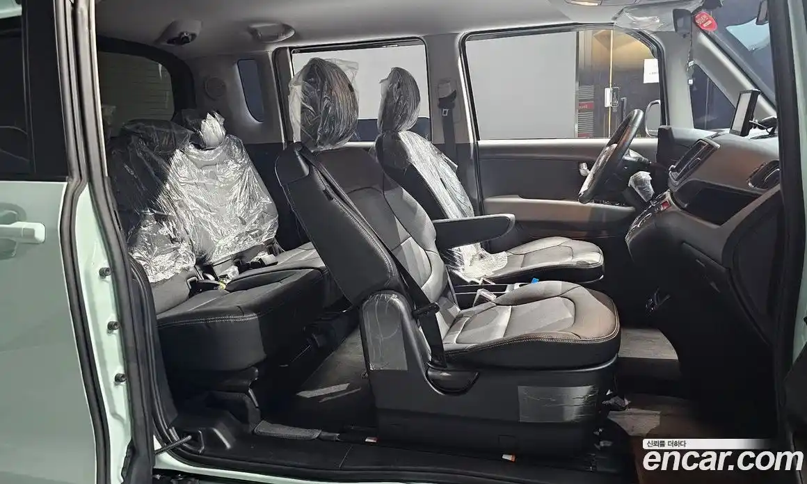 Kia Ray 2024 1.0 автомат (гидро), фото 17