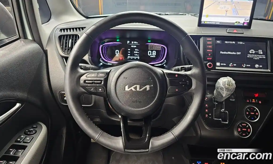Kia Ray 2024 1.0 автомат (гидро), фото 19