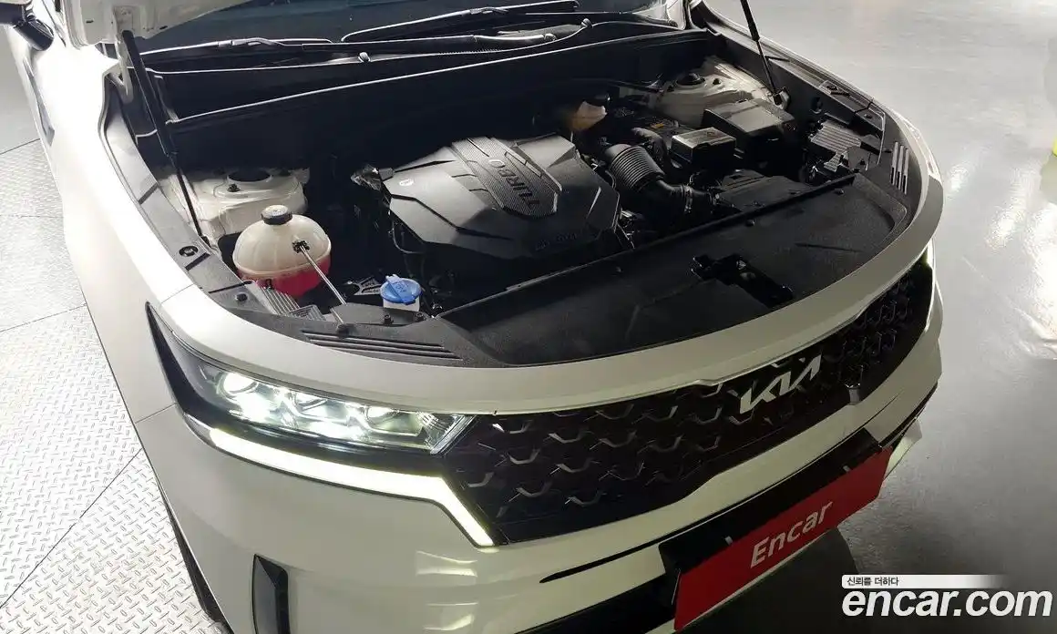 Kia Sorento 2023 2.2 автомат (гидро), фото 6