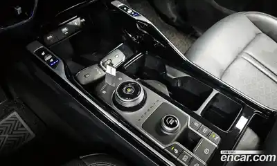 Kia Sorento 2023 2.2 автомат (гидро), миниатюра 9