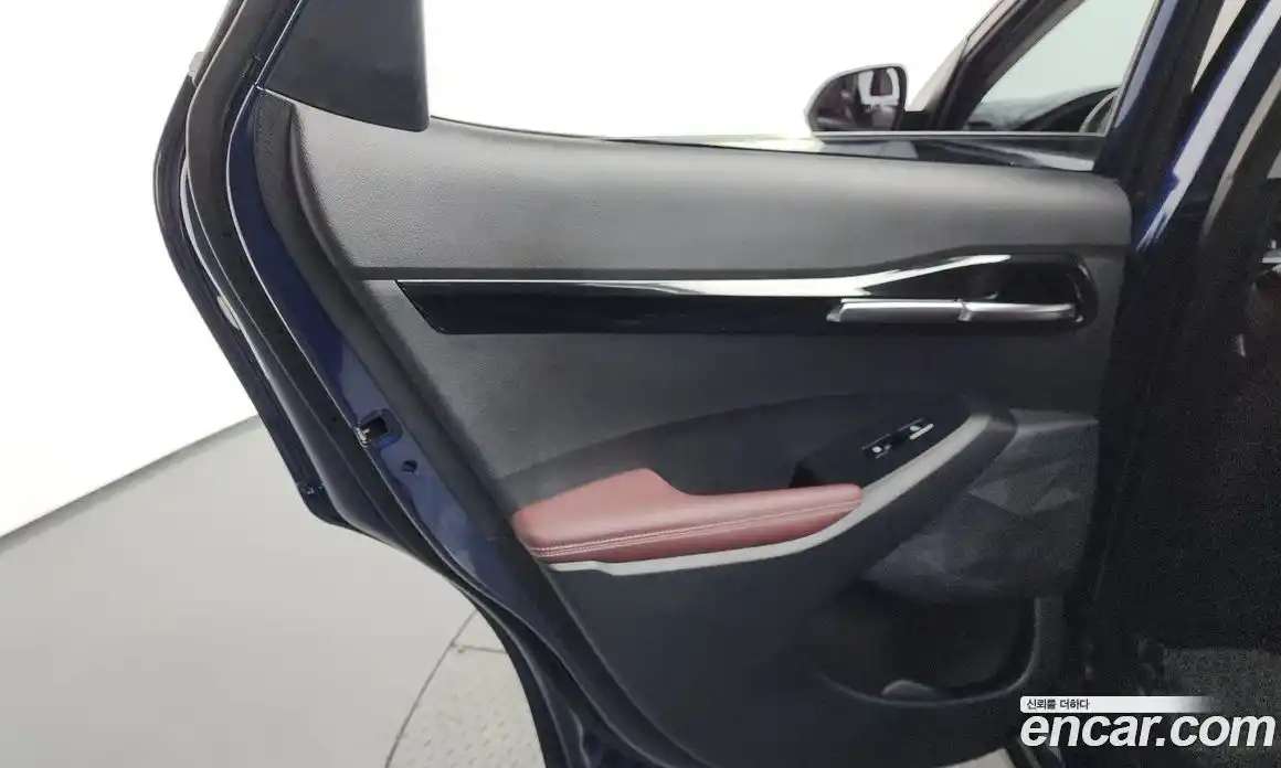 Kia Seltos 2019 1.6 автомат (гидро), фото 15