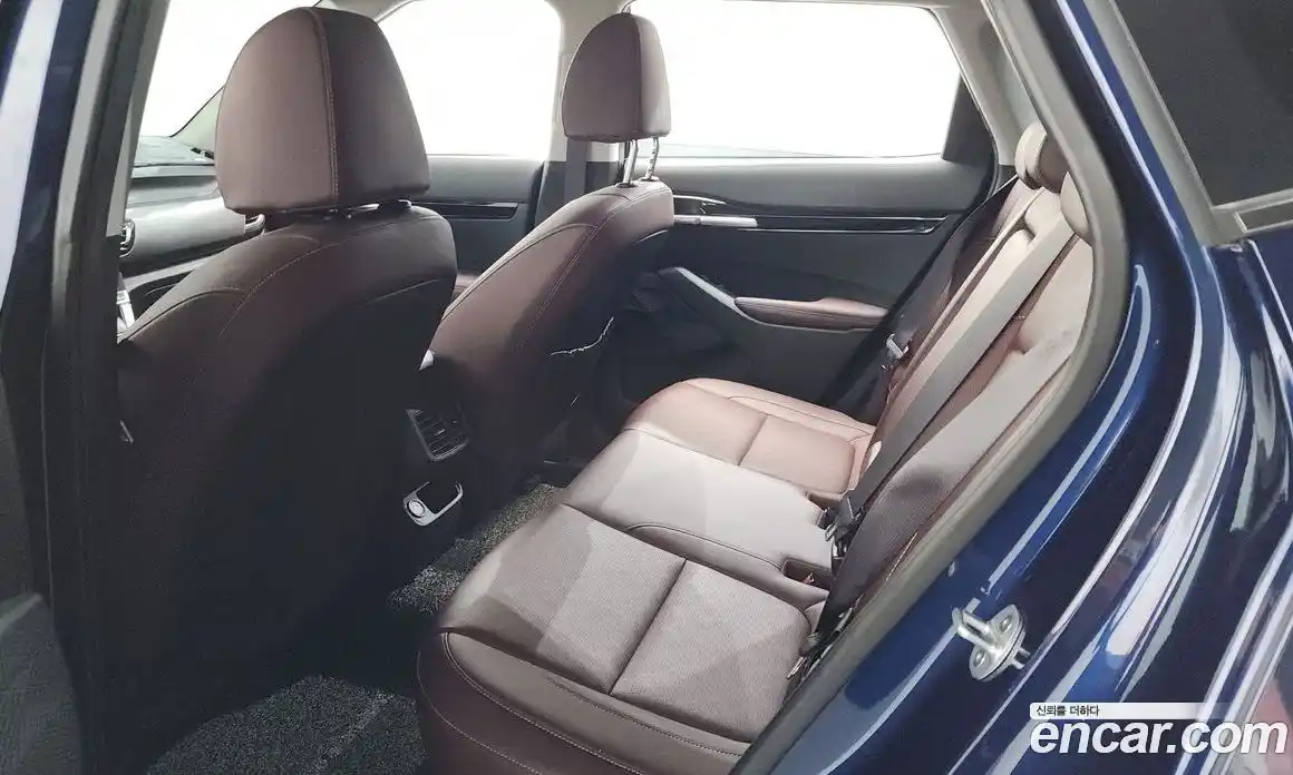Kia Seltos 2019 1.6 автомат (гидро), фото 24