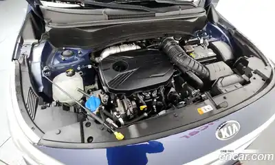 Kia Seltos 2019 1.6 автомат (гидро), миниатюра 6