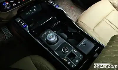 Kia Sorento 2023 1.6 автомат (гидро), миниатюра 12