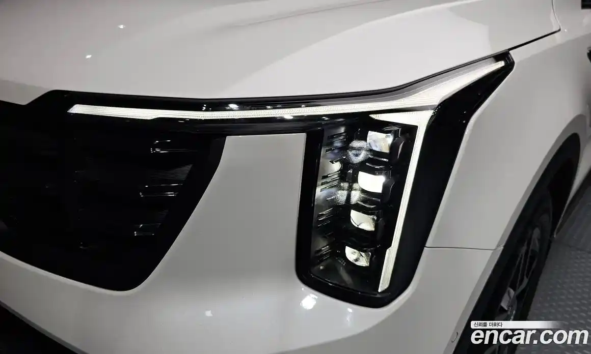 Kia Sorento 2023 1.6 автомат (гидро), фото 8