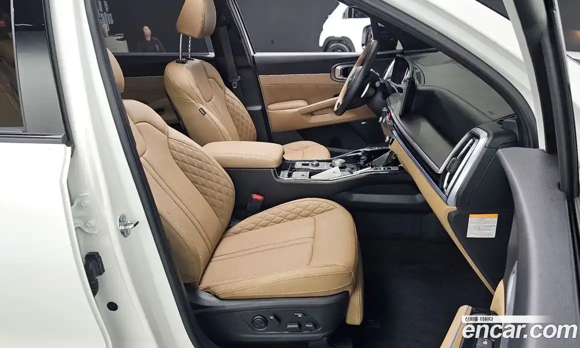 Kia Sorento 2024 1.6 автомат (гидро), фото 16