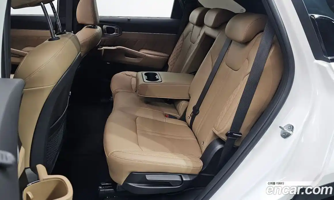 Kia Sorento 2024 1.6 автомат (гидро), фото 17