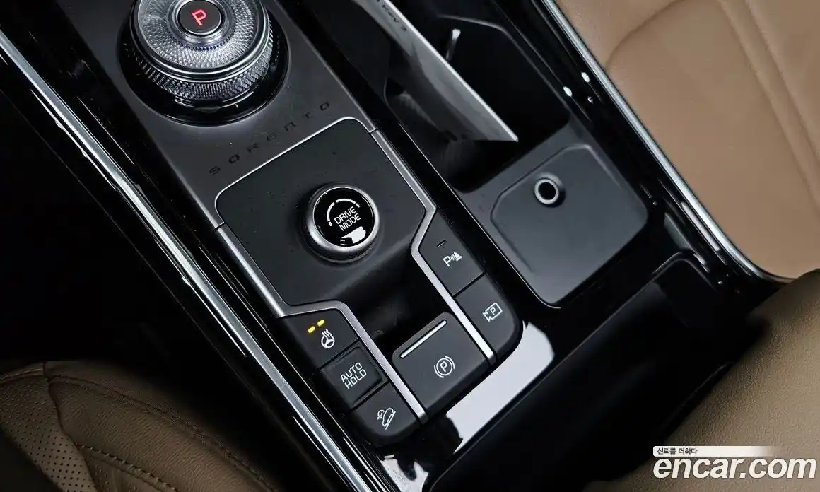 Kia Sorento 2024 1.6 автомат (гидро), фото 30