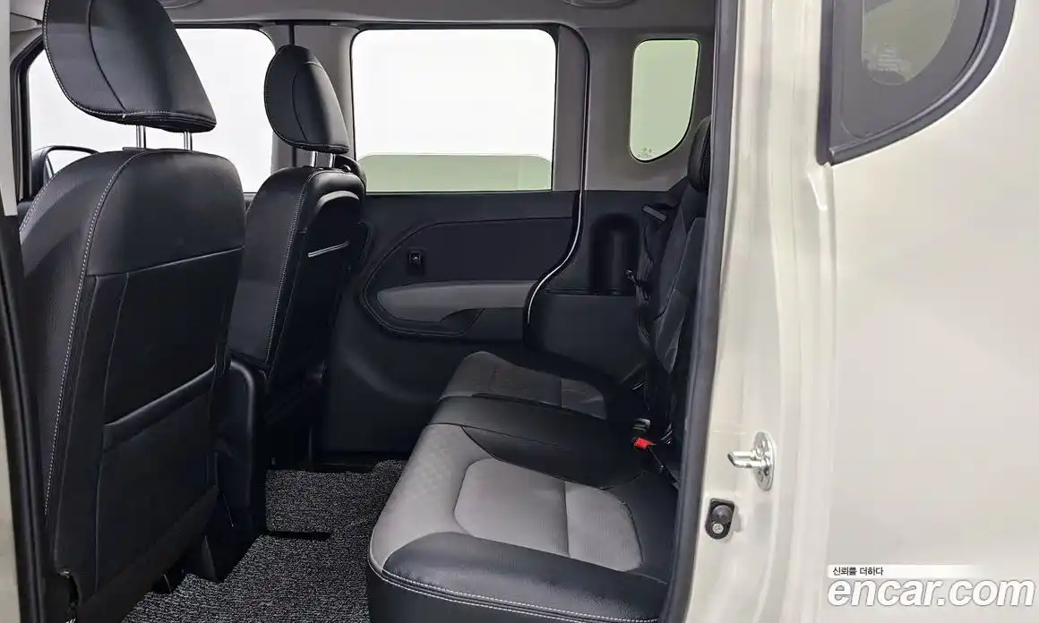 Kia Ray 2019 1.0 автомат (гидро), фото 16