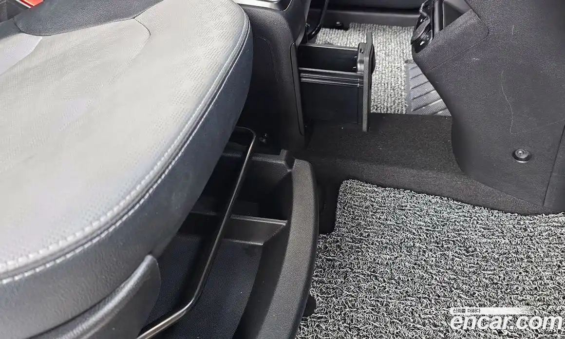 Kia Ray 2019 1.0 автомат (гидро), фото 27