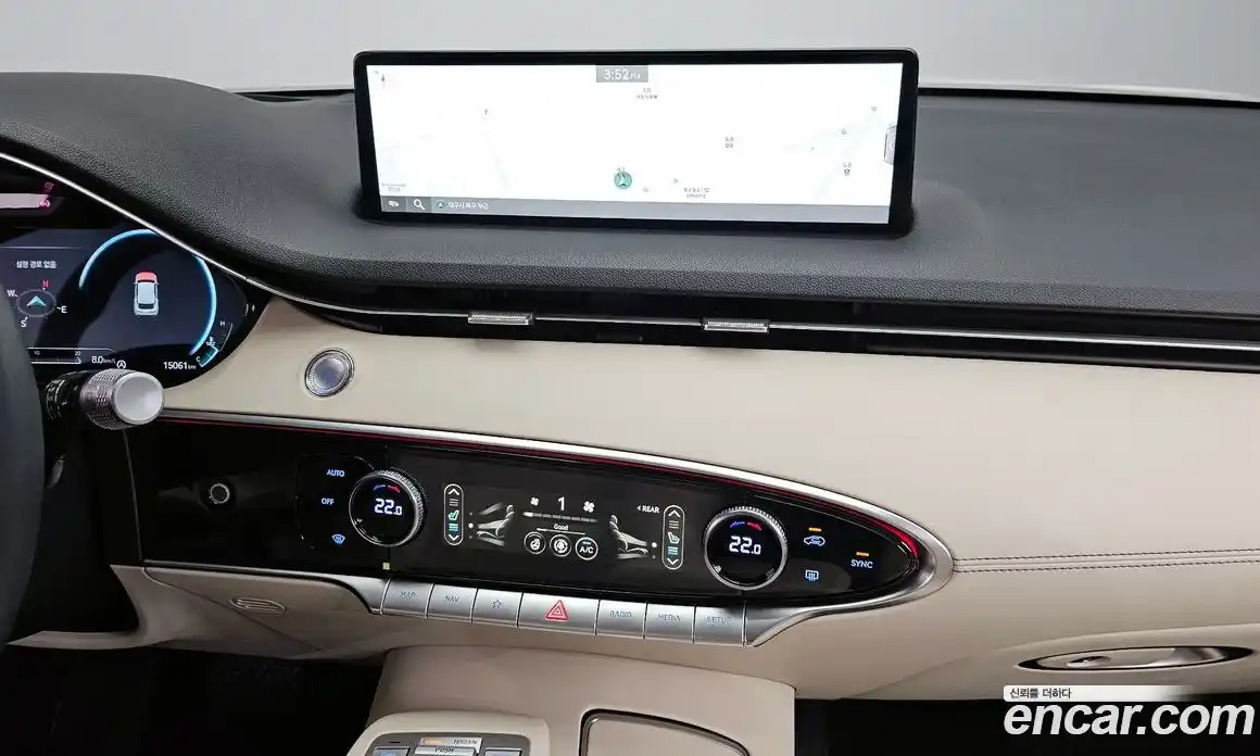 Genesis GV70 2023 2.5 автомат (гидро), фото 13