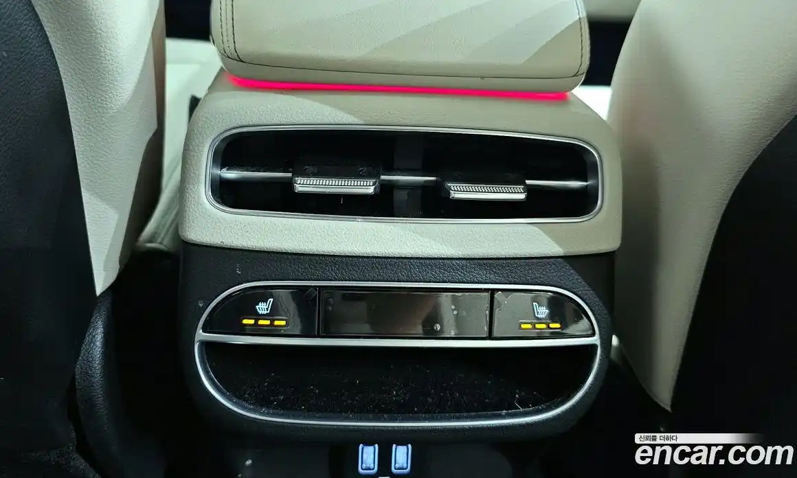 Genesis GV70 2023 2.5 автомат (гидро), фото 18