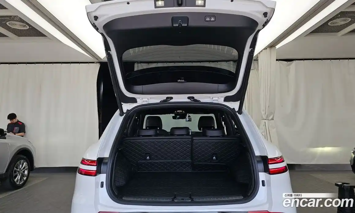 Genesis GV70 2021 2.5 автомат (гидро), фото 26