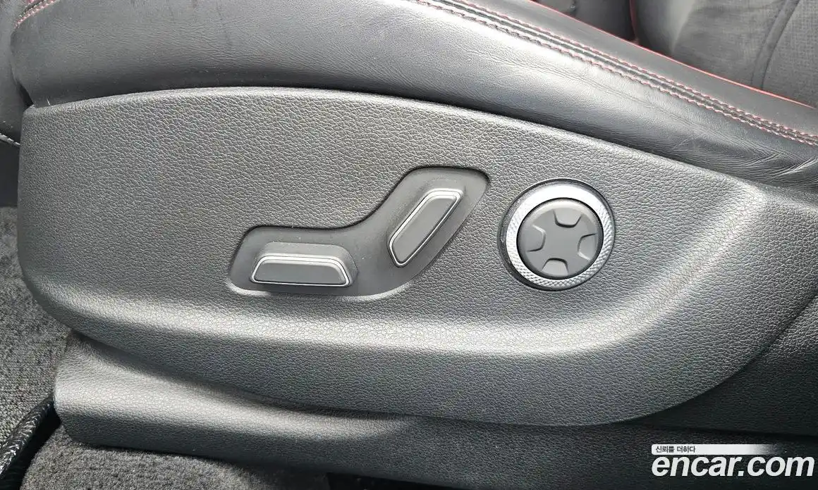 Genesis GV70 2021 2.5 автомат (гидро), фото 31