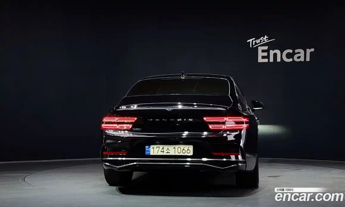 Genesis G80 2024 2.5 автомат (гидро), фото 4